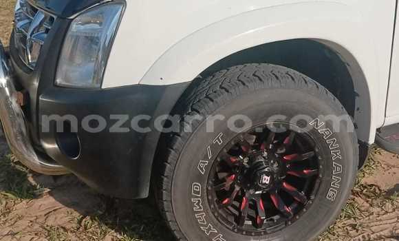 Buy Used Isuzu KB White Car in Maputo in Maputo Buy Used Isuzu KB White Car in Maputo in Maputo