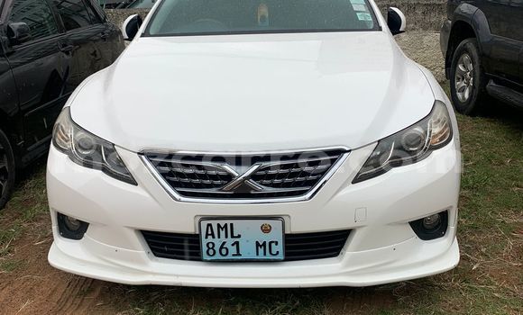 Buy Used Toyota Mark X White Car in Maputo in Maputo Buy Used Toyota Mark X White Car in Maputo in Maputo