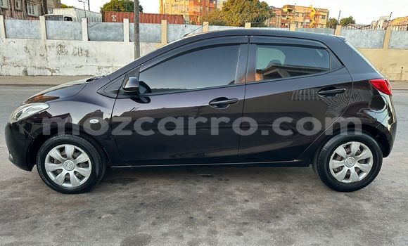 Buy Used Mazda Demio Brown Car in Maputo in Maputo Buy Used Mazda Demio Brown Car in Maputo in Maputo