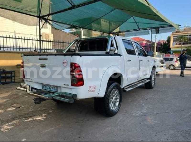 Big with watermark toyota hilux maputo maputo 22626