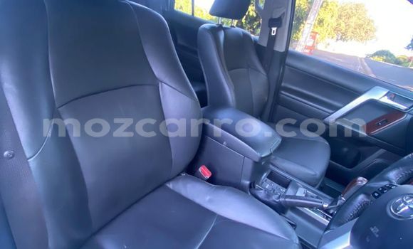 Comprar Usado Toyota Land Cruiser Prado Branco Carro em Maputo em Maputo Comprar Usado Toyota Land Cruiser Prado Branco Carro em Maputo em Maputo