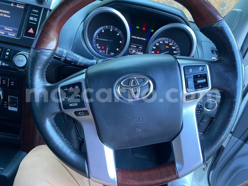 Big with watermark toyota land cruiser prado maputo maputo 22630