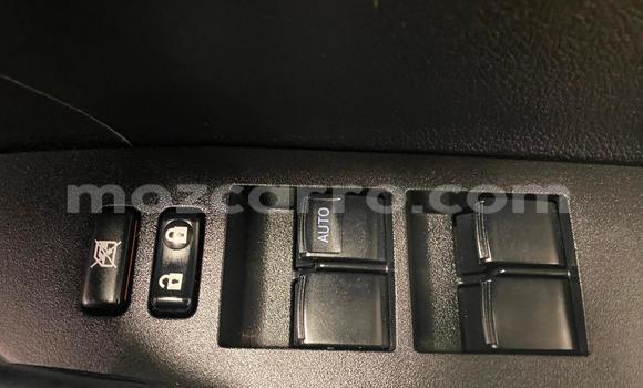 Nunua Ilio tumika Toyota Corolla Fedha Gari ndani ya Maputo nchini Maputo Nunua Ilio tumika Toyota Corolla Fedha Gari ndani ya Maputo nchini Maputo