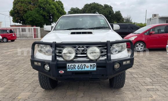 Tenga Tsaru Toyota Fortuner Zvimwe Mota in Maputo in Maputo Tenga Tsaru Toyota Fortuner Zvimwe Mota in Maputo in Maputo