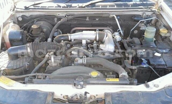 Tenga Tsaru Isuzu KB Chena Mota in Maputo in Maputo Tenga Tsaru Isuzu KB Chena Mota in Maputo in Maputo