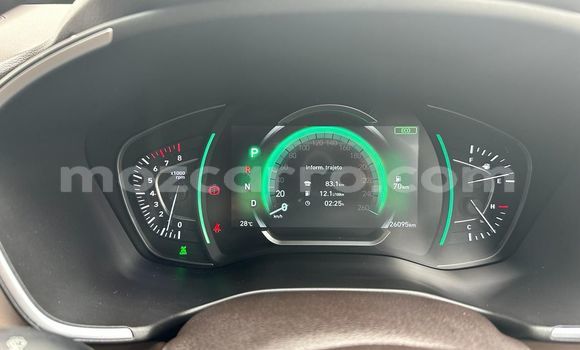 Nunua Ilio tumika Hyundai Santa Fe Fedha Gari ndani ya Maputo nchini Maputo Nunua Ilio tumika Hyundai Santa Fe Fedha Gari ndani ya Maputo nchini Maputo
