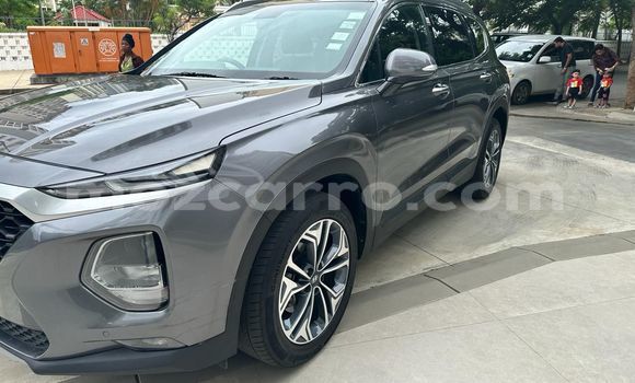 Nunua Ilio tumika Hyundai Santa Fe Fedha Gari ndani ya Maputo nchini Maputo Nunua Ilio tumika Hyundai Santa Fe Fedha Gari ndani ya Maputo nchini Maputo