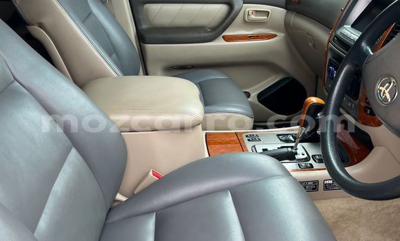 Tenga Tsaru Toyota Land Cruiser Prado Chena Mota in Maputo in Maputo Tenga Tsaru Toyota Land Cruiser Prado Chena Mota in Maputo in Maputo