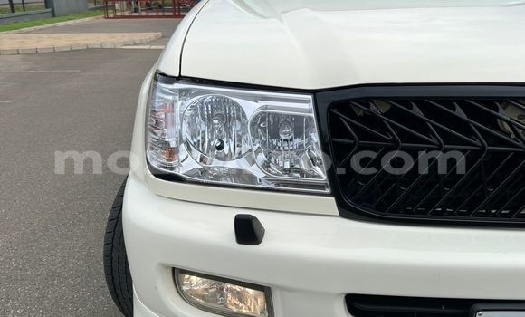 Tenga Tsaru Toyota Land Cruiser Prado Chena Mota in Maputo in Maputo Tenga Tsaru Toyota Land Cruiser Prado Chena Mota in Maputo in Maputo