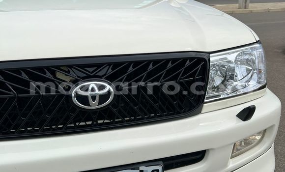 Tenga Tsaru Toyota Land Cruiser Prado Chena Mota in Maputo in Maputo Tenga Tsaru Toyota Land Cruiser Prado Chena Mota in Maputo in Maputo