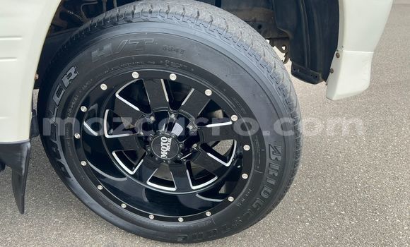 Tenga Tsaru Toyota Land Cruiser Prado Chena Mota in Maputo in Maputo Tenga Tsaru Toyota Land Cruiser Prado Chena Mota in Maputo in Maputo