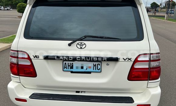Tenga Tsaru Toyota Land Cruiser Prado Chena Mota in Maputo in Maputo Tenga Tsaru Toyota Land Cruiser Prado Chena Mota in Maputo in Maputo