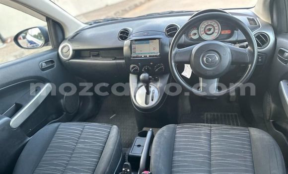 Buy Used Mazda Demio Blue Car in Maputo in Maputo Buy Used Mazda Demio Blue Car in Maputo in Maputo