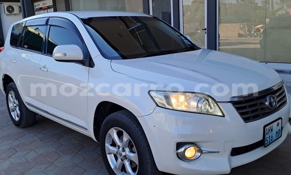 Comprar Usado Toyota Vanguard Branco Carro em Maputo em Maputo Comprar Usado Toyota Vanguard Branco Carro em Maputo em Maputo
