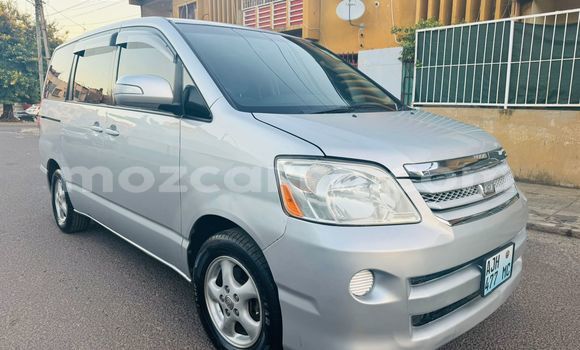 Buy Used Toyota Noah Silver Car in Maputo in Maputo Buy Used Toyota Noah Silver Car in Maputo in Maputo