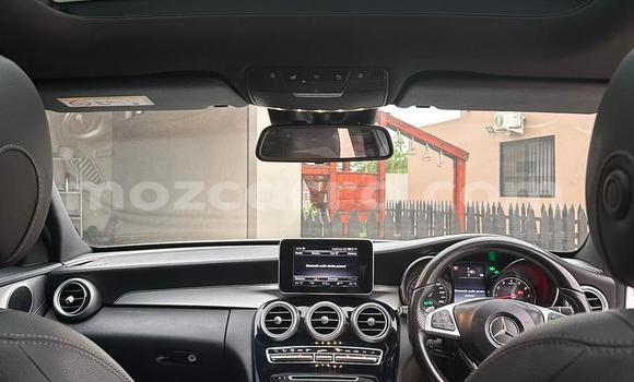 Tenga Tsaru Mercedes-Benz C250 coupe Chena Mota in Maputo in Maputo Tenga Tsaru Mercedes-Benz C250 coupe Chena Mota in Maputo in Maputo