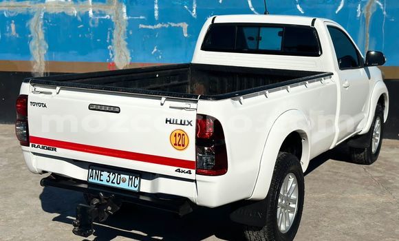 Buy Used Toyota Hilux White Car in Maputo in Maputo Buy Used Toyota Hilux White Car in Maputo in Maputo