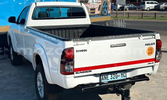 Buy Used Toyota Hilux White Car in Maputo in Maputo Buy Used Toyota Hilux White Car in Maputo in Maputo