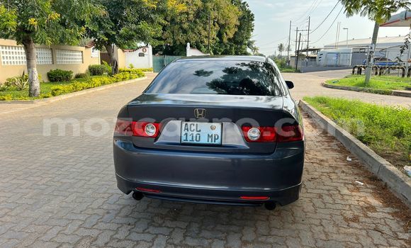 Nunua Ilio tumika Honda Accord Kijani Gari ndani ya Maputo nchini Maputo Nunua Ilio tumika Honda Accord Kijani Gari ndani ya Maputo nchini Maputo