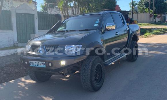 Comprar Usado Mitsubishi Triton Preto Carro em Maputo em Maputo Comprar Usado Mitsubishi Triton Preto Carro em Maputo em Maputo