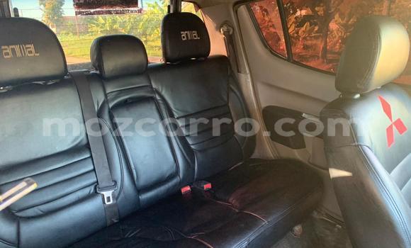 Comprar Usado Mitsubishi Triton Preto Carro em Maputo em Maputo Comprar Usado Mitsubishi Triton Preto Carro em Maputo em Maputo