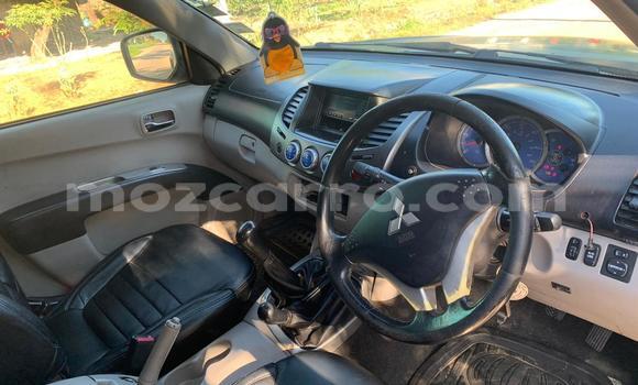 Comprar Usado Mitsubishi Triton Preto Carro em Maputo em Maputo Comprar Usado Mitsubishi Triton Preto Carro em Maputo em Maputo