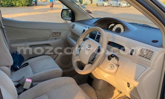 Comprar Usado Toyota Raum De outros Carro em Maputo em Maputo Comprar Usado Toyota Raum De outros Carro em Maputo em Maputo