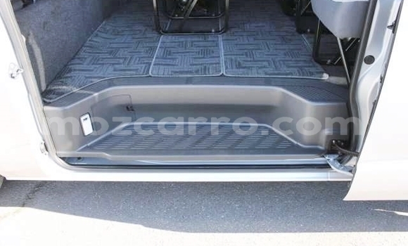 Tenga Imported Toyota Hiace Zvimwe Mota in Import - Dubai in Cabo Delgado Tenga Imported Toyota Hiace Zvimwe Mota in Import - Dubai in Cabo Delgado