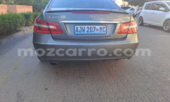 Tenga Tsaru Mercedes-Benz E-Classe Bhurawuni Mota in Maputo in Maputo Tenga Tsaru Mercedes-Benz E-Classe Bhurawuni Mota in Maputo in Maputo