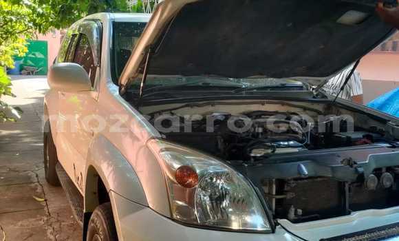 Tenga Tsaru Toyota Land Cruiser Prado Chena Mota in Maputo in Maputo Tenga Tsaru Toyota Land Cruiser Prado Chena Mota in Maputo in Maputo