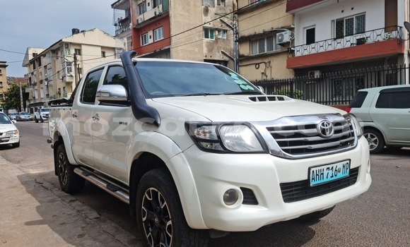 Buy Used Toyota Hilux White Car in Maputo in Maputo Buy Used Toyota Hilux White Car in Maputo in Maputo