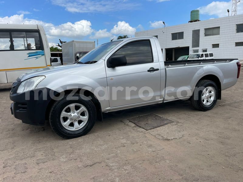 Big with watermark isuzu kb maputo maputo 22705