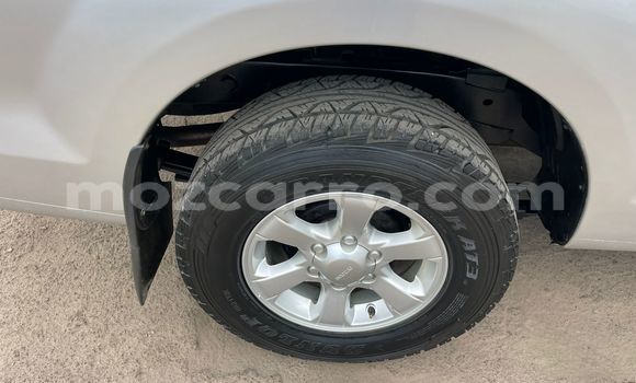 Tenga Tsaru Isuzu KB Sirivha Mota in Maputo in Maputo Tenga Tsaru Isuzu KB Sirivha Mota in Maputo in Maputo