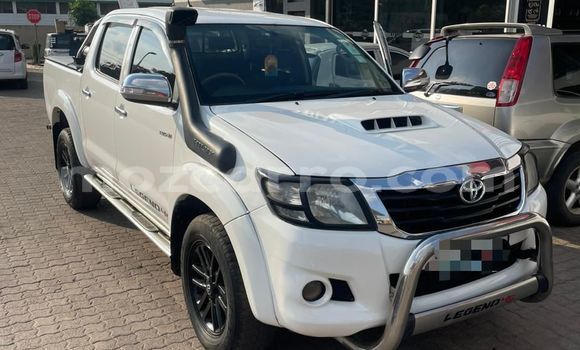 Comprar Usado Toyota Hilux Branco Carro em Maputo em Maputo Comprar Usado Toyota Hilux Branco Carro em Maputo em Maputo