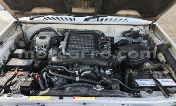 Comprar Usado Toyota Prado Branco Carro em Maputo em Maputo Comprar Usado Toyota Prado Branco Carro em Maputo em Maputo
