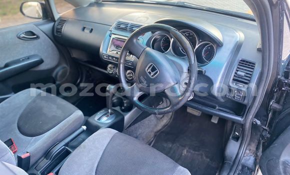 Comprar Usado Honda Fit Preto Carro em Maputo em Maputo Comprar Usado Honda Fit Preto Carro em Maputo em Maputo