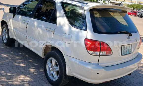 Comprar Usado Toyota Harrier Branco Carro em Maputo em Maputo Comprar Usado Toyota Harrier Branco Carro em Maputo em Maputo