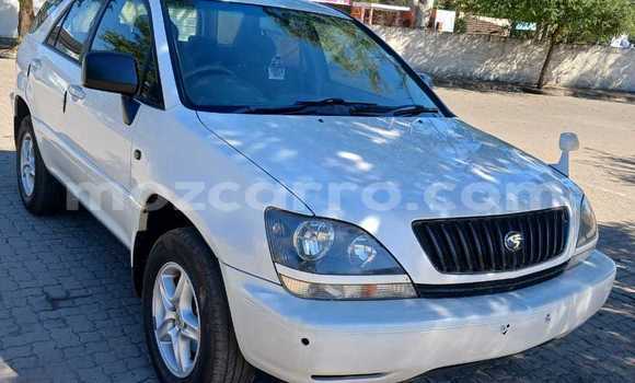 Comprar Usado Toyota Harrier Branco Carro em Maputo em Maputo Comprar Usado Toyota Harrier Branco Carro em Maputo em Maputo