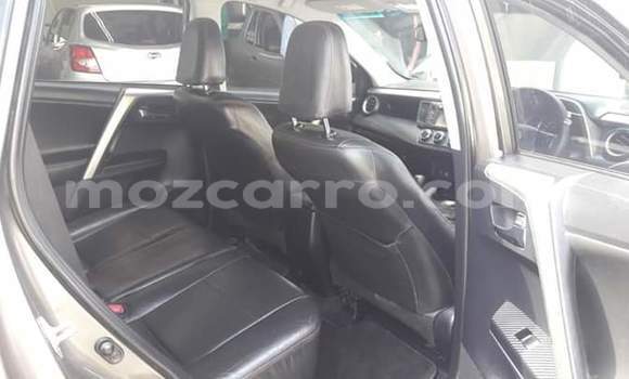 Tenga Tsaru Toyota RAV4 Bhurawuni Mota in Maputo in Maputo Tenga Tsaru Toyota RAV4 Bhurawuni Mota in Maputo in Maputo