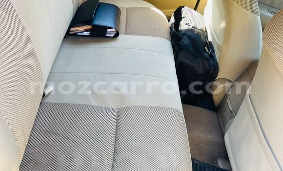 Comprar Novo Toyota Hilux Prata Carro em Maputo em Maputo Comprar Novo Toyota Hilux Prata Carro em Maputo em Maputo