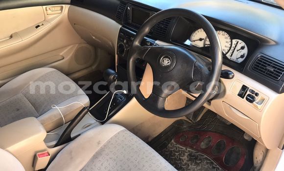 Comprar Usado Toyota Runx Branco Carro em Maputo em Maputo Comprar Usado Toyota Runx Branco Carro em Maputo em Maputo