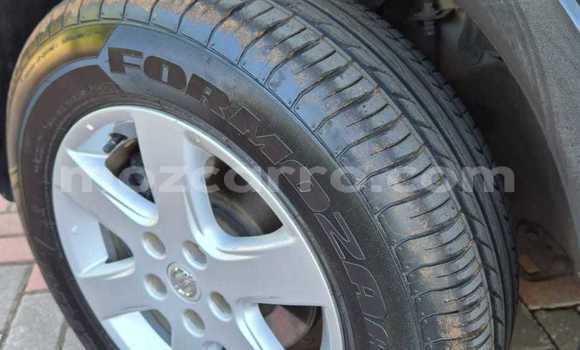 Nunua Ilio tumika Nissan X-Trail Nyeusi Gari ndani ya Maputo nchini Maputo Nunua Ilio tumika Nissan X-Trail Nyeusi Gari ndani ya Maputo nchini Maputo