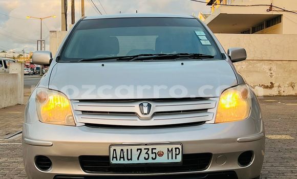 Comprar Usado Toyota IST Castanho Carro em Maputo em Maputo Comprar Usado Toyota IST Castanho Carro em Maputo em Maputo