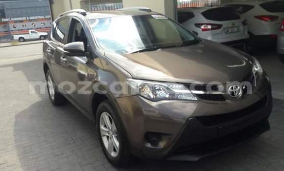 Tenga Tsaru Toyota RAV4 Bhurawuni Mota in Maputo in Maputo Tenga Tsaru Toyota RAV4 Bhurawuni Mota in Maputo in Maputo