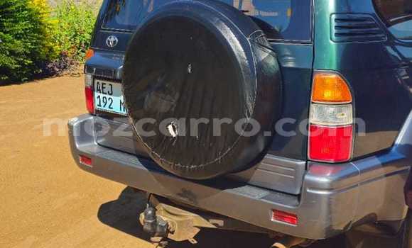 Nunua Ilio tumika Toyota Land Cruiser Prado Kijani Gari ndani ya Maputo nchini Maputo Nunua Ilio tumika Toyota Land Cruiser Prado Kijani Gari ndani ya Maputo nchini Maputo