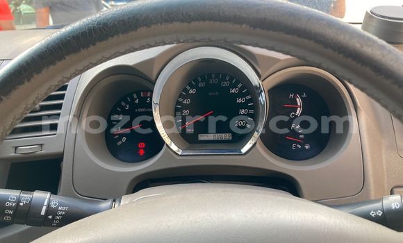 Nunua Ilio tumika Toyota Fortuner Nyeusi Gari ndani ya Maputo nchini Maputo Nunua Ilio tumika Toyota Fortuner Nyeusi Gari ndani ya Maputo nchini Maputo