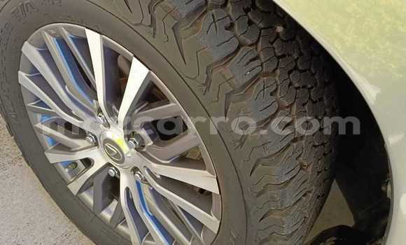 Tenga Tsaru Lexus LX Bhurawuni Mota in Maputo in Maputo Tenga Tsaru Lexus LX Bhurawuni Mota in Maputo in Maputo