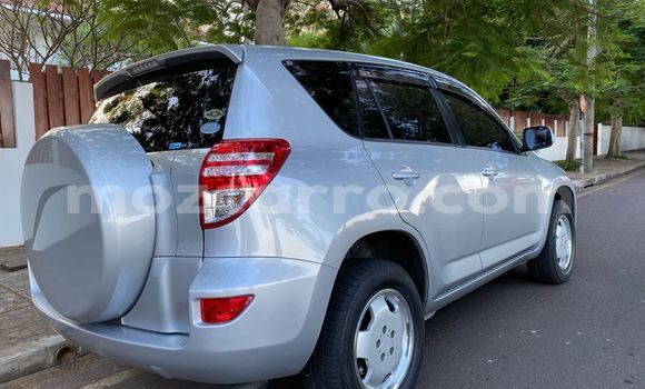 Comprar Usado Toyota Vanguard Prata Carro em Maputo em Maputo Comprar Usado Toyota Vanguard Prata Carro em Maputo em Maputo
