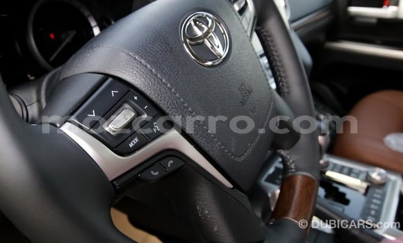 Tenga Imported Toyota Land Cruiser Nhema Mota in Import - Dubai in Cabo Delgado Tenga Imported Toyota Land Cruiser Nhema Mota in Import - Dubai in Cabo Delgado