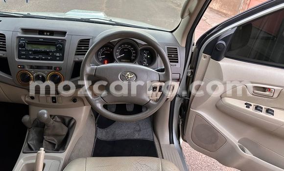 Nunua Mpya Toyota Hilux Nyingine Gari ndani ya Maputo nchini Maputo Nunua Mpya Toyota Hilux Nyingine Gari ndani ya Maputo nchini Maputo